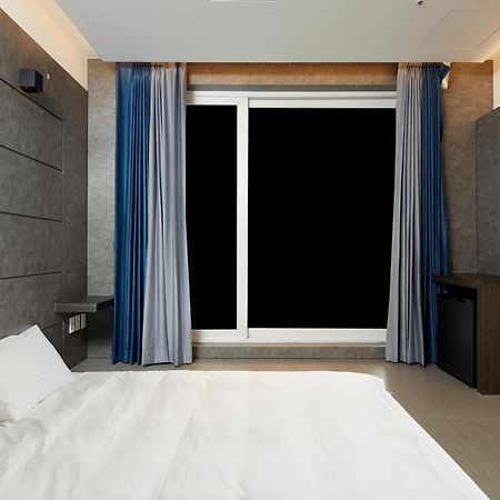 Elren Hotel Jeju Seogwipo-stad Buitenkant foto
